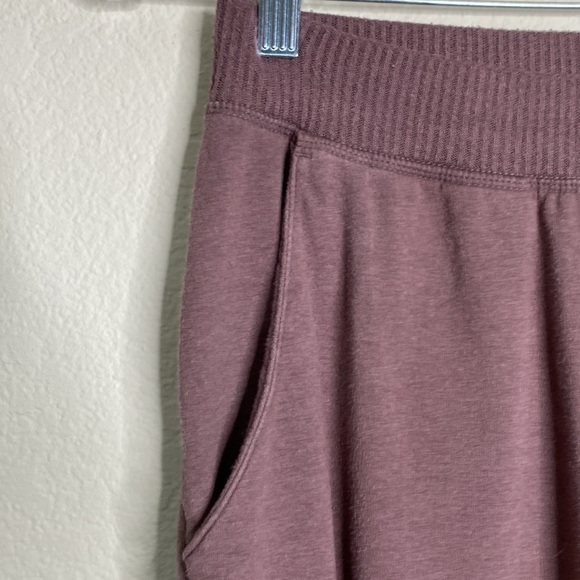 Free People Movement sweatpants mauve small EUC - Picture 3 of 5